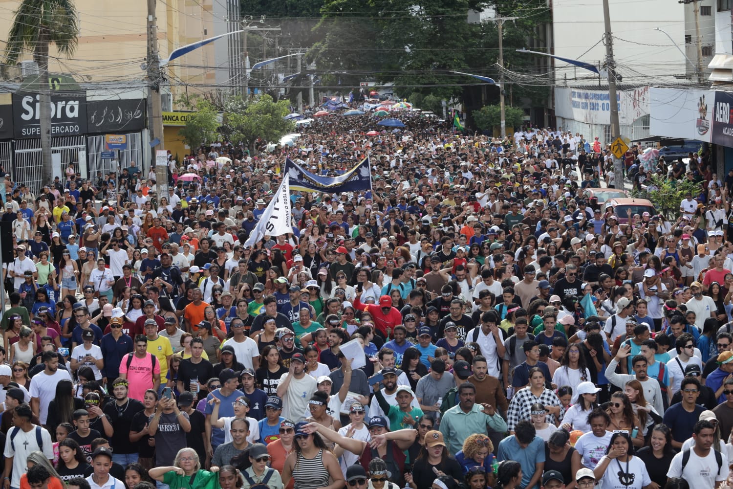 Marcha para Jesus Goiânia 2026 reúne 350 mil pessoas e confirma força da fé no coração do Brasil