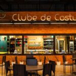 CBMGO resgata criança com cabeça presa em banco de madeira em Águas Lindas de Goiás